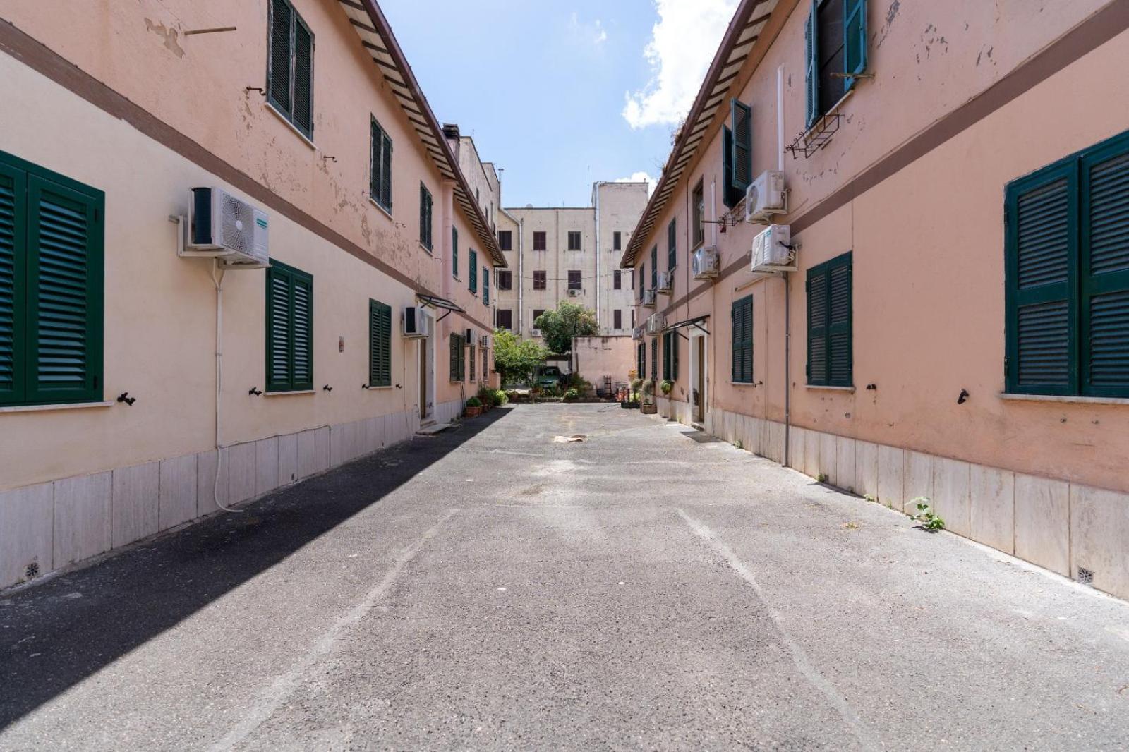 Ciampino-Roma - Modern Apartment-Airport & Station Екстериор снимка